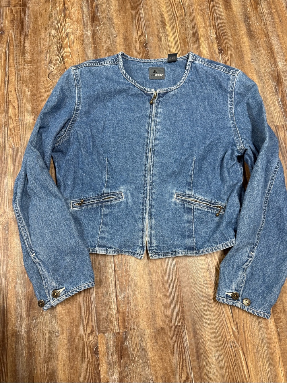 Vintage 90s Lizwear blue denim jacket with zipper pockets